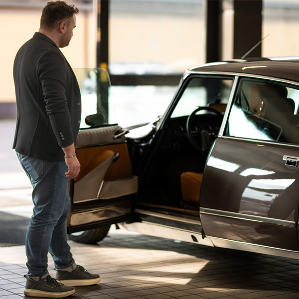 passione-per-le-auto-d-epoca-special-car