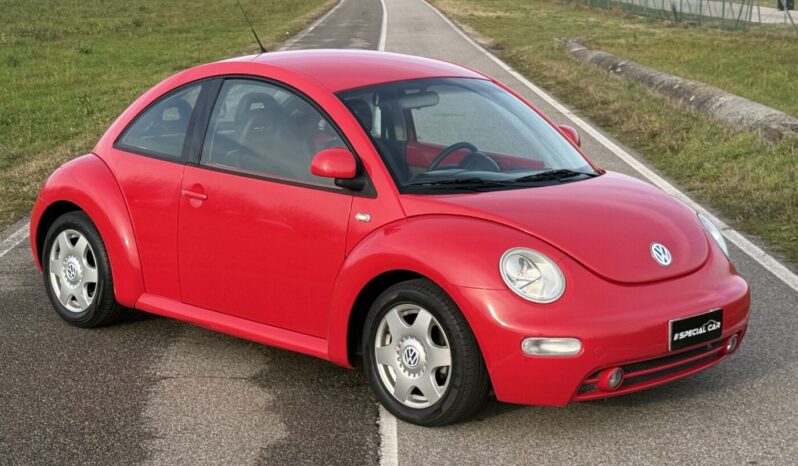 
								Volkswagen New Beetle 2.0i 116cv UNIPROPRIETARIO full									