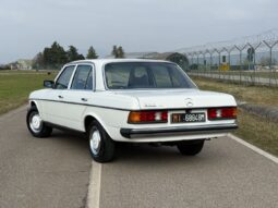 
										MERCEDES BENZ 200 W123 “STUPENDA ASI – TARGHE ORIGINALI” full									