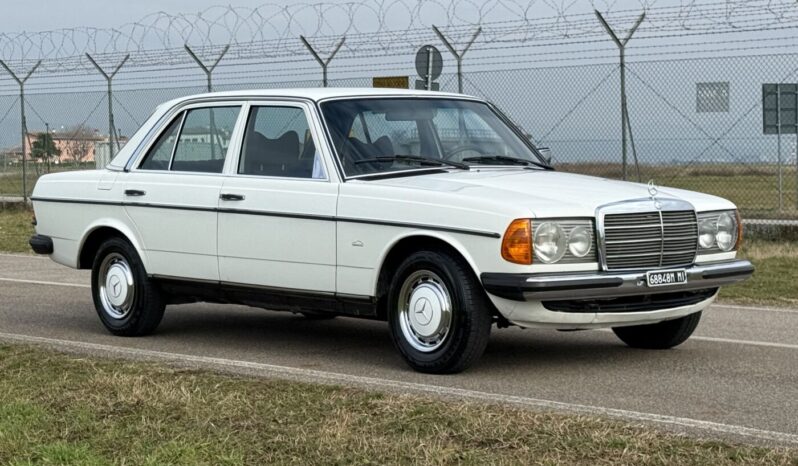 
								MERCEDES BENZ 200 W123 “STUPENDA ASI – TARGHE ORIGINALI” full									