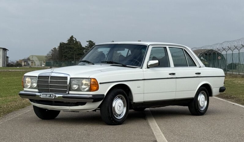 
								MERCEDES BENZ 200 W123 “STUPENDA ASI – TARGHE ORIGINALI” full									