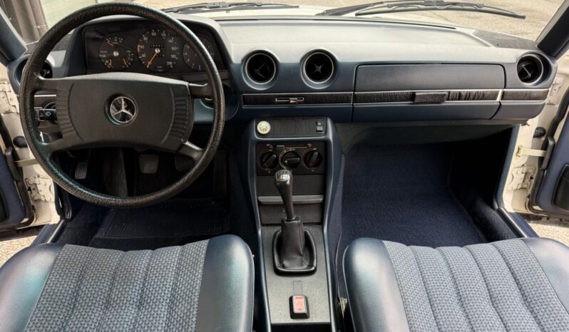 
								MERCEDES BENZ 200 W123 “STUPENDA ASI – TARGHE ORIGINALI” full									