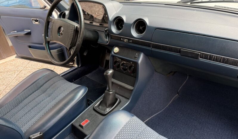 
								MERCEDES BENZ 200 W123 “STUPENDA ASI – TARGHE ORIGINALI” full									