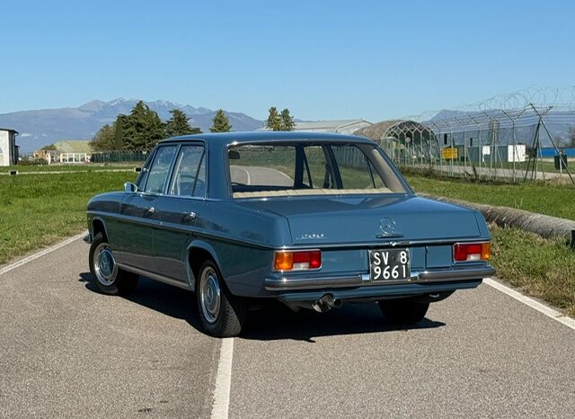 
								Mercedes W115 200/8 Benzina First Series ’68 full									