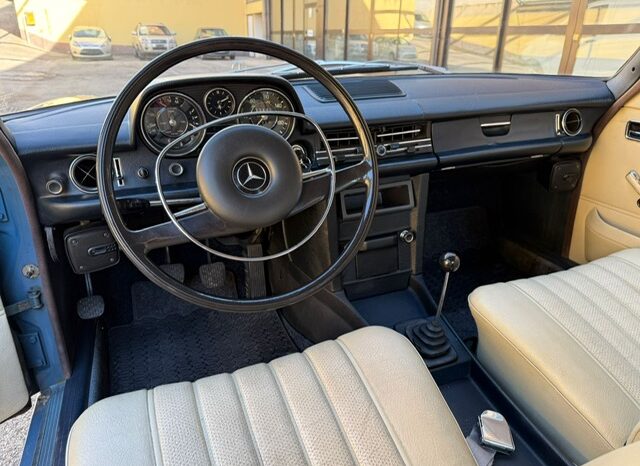 
								Mercedes W115 200/8 Benzina First Series ’68 full									