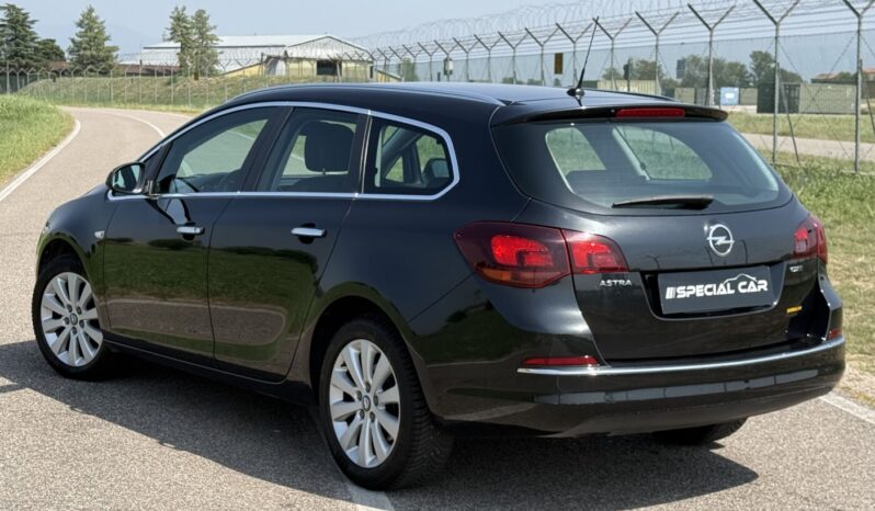 
								Opel Astra 1.7 CDTI 110CV Sports Tourer Cosmo “MOLTO BELLA – KM 116000” full									