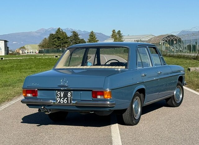 
								Mercedes W115 200/8 Benzina First Series ’68 full									