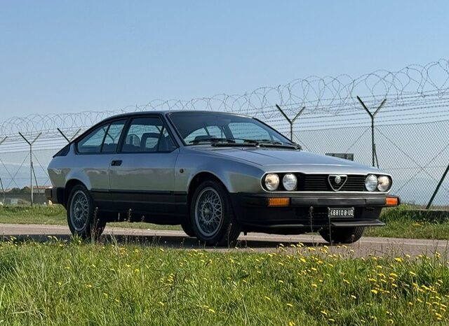 
								Alfa Romeo GTV 2.000 “Targa Originale” full									