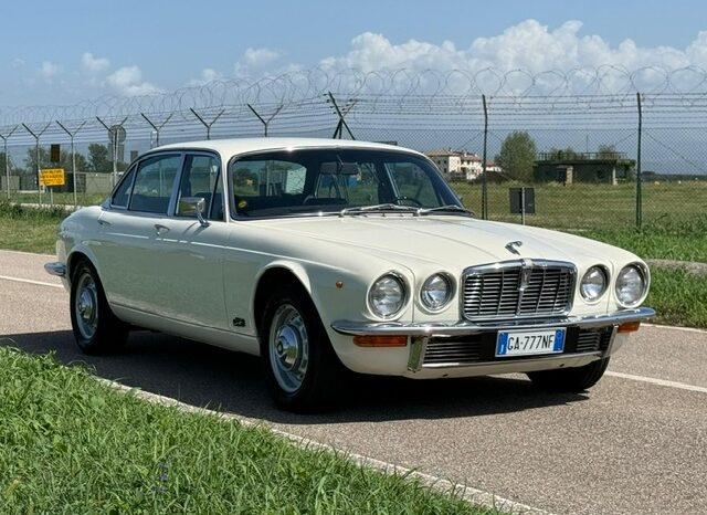 
								Jaguar XJ12 5.3 “SUPERPREZZO” full									
