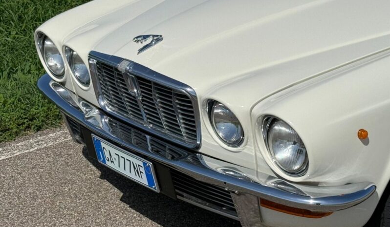 
								Jaguar XJ12 5.3 “SUPERPREZZO” full									