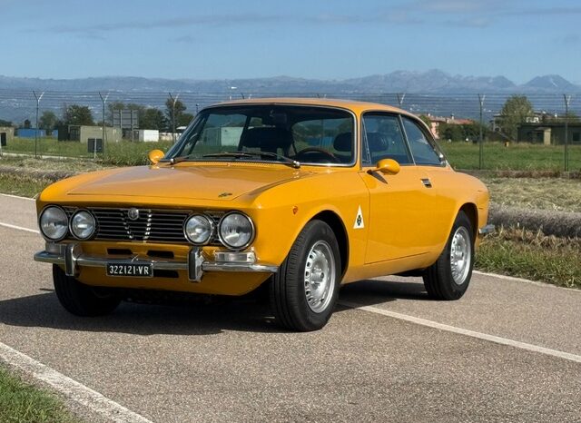 
								Alfa Romeo GT 2000 Veloce ASI Top Condition “Giallo Ocra” full									