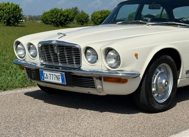 
								Jaguar XJ12 5.3 “SUPERPREZZO” full									