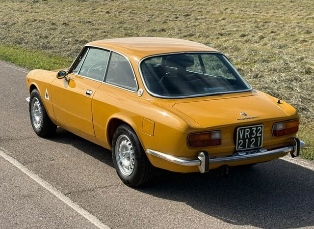 
								Alfa Romeo GT 2000 Veloce ASI Top Condition “Giallo Ocra” full									