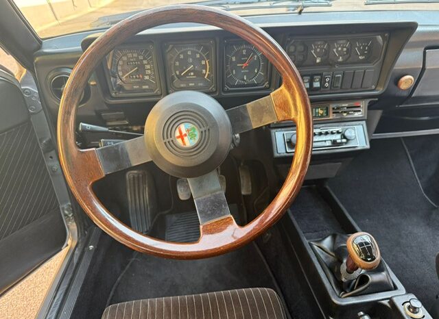 
								Alfa Romeo GTV 2.000 “Targa Originale” full									